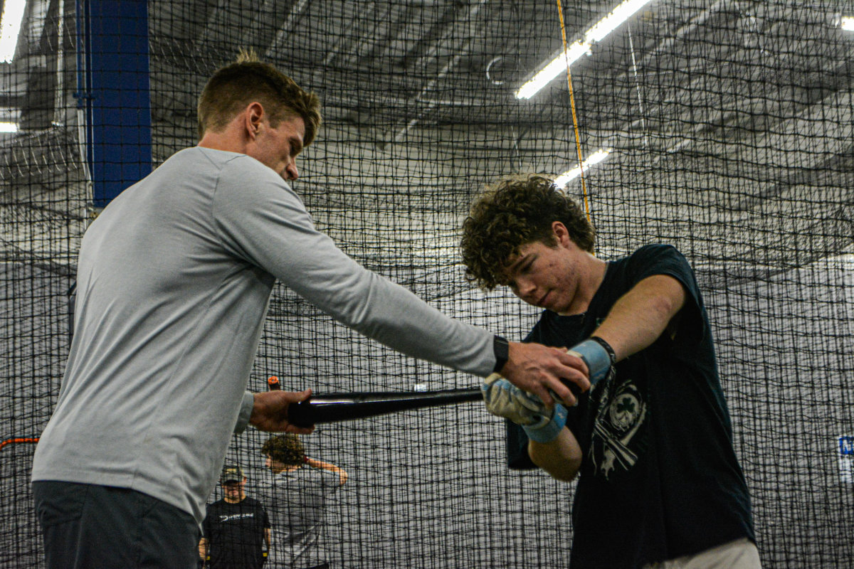 one on one baseball training